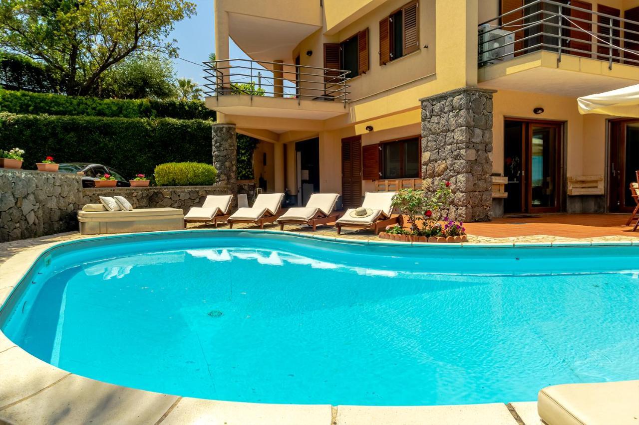 Villa Magdalena Aci Sant'Antonio Ngoại thất bức ảnh